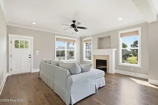 8701 Maple Ash Trail NE, Leland, NC 28451 — 4-bedroom home in Compass Pointe, Leland, NC, photo 8 of 47