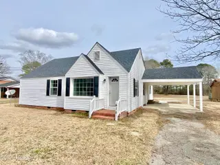 414 W Main Street, Micro, NC 27555 – photo 1: MAIN