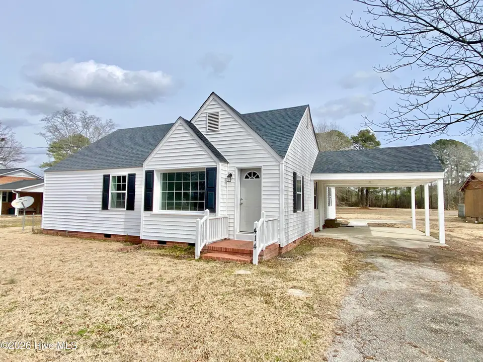 414 W Main Street, Micro, NC 27555 – photo 1 of 33: MAIN