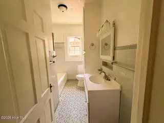 907 E Walnut Street, Goldsboro, NC 27530 – photo 7: 12. Bathroom