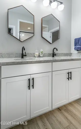 30 Station Avenue, Southern Pines, NC 28387 — 3-bedroom home in Walker Station, Southern Pines, NC, photo 21 of 59: Primary Bath