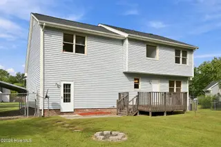 806 Mandarin Trail, Jacksonville, NC 28540 — 3-bedroom home in Mallard Creek, Jacksonville, NC, photo 12 of 51: 13-web-or-mls-12
