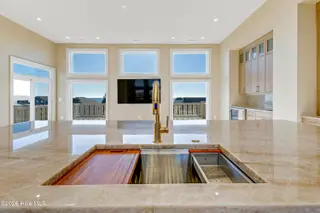 606 S Topsail Drive, Surf City, NC 28445 – photo 21: IMG_2649