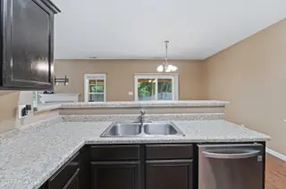 308 Hidden Oaks Drive, Jacksonville, NC 28546 – photo 18