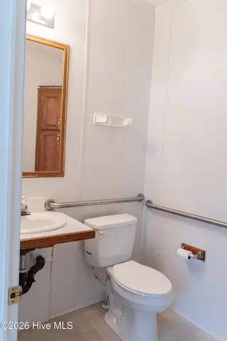 904 Jefferson Street, Whiteville, NC 28472 – photo 14: DSC01489