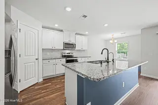 372 Poppleton Drive, Hampstead, NC 28443 – photo 9: 002_O2kM