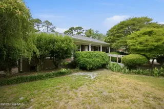 905 Robert E Lee Drive, Wilmington, NC 28412 – photo 3