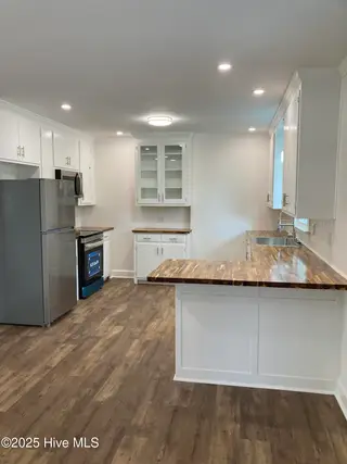 1709 Westwood Avenue W, Wilson, NC 27893 – photo 5: Kitchen