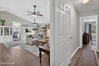 106 Quartz Drive, Jacksonville, NC 28540 — 4-bedroom home in Greystone, Jacksonville, NC, photo 17 of 36