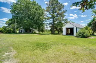 1352 Cornwallis Road, Rose Hill, NC 28458 — 3-bedroom home, Rose Hill, NC, photo 9 of 45