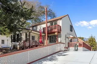 131 Purdie Drive, Emerald Isle, NC 28594 – photo 2: 131 Purdie Drive