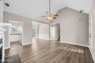 263 Laurie Ellis Road, Winterville, NC 28590 – photo 5: 16-web-or-mls-LHV_6133