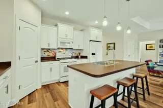 1950 Albemarle Road, Southport, NC 28461 – photo 5: 4