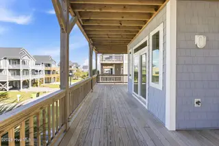 304 Oceanaire Lane, Surf City, NC 28445 – photo 4