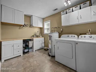 344 Riggs Road, Hubert, NC 28539 – photo 18: Laundry Room