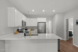 409 S 17th Street, Wilmington, NC 28401 – photo 8: 33-web-or-mls-BTS03228
