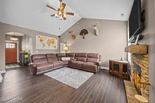 377 Knollwood Drive, Hampstead, NC 28443 – photo 13: 38-web-or-mls-IMG_9866