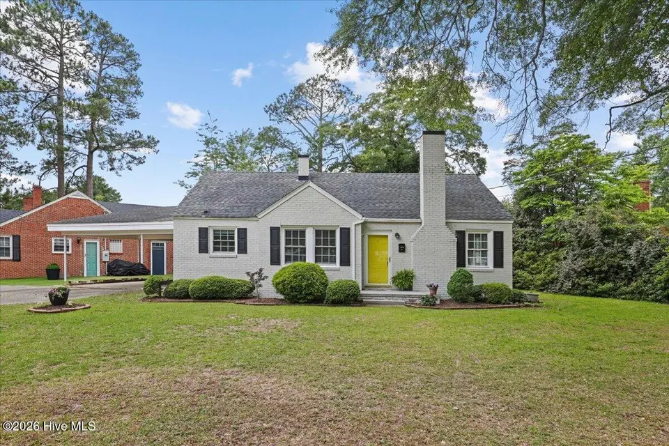 1308 E Park Ave B, Goldsboro, NC 27530 – photo 1 of 31: 01-1308 Park Ave B-1