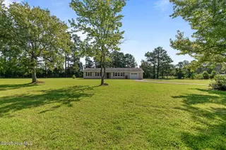 366 Grants Creek Road, Jacksonville, NC 28546 – photo 4: 4