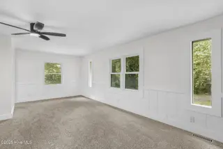 133 Rosedale Drive, Elizabeth City, NC 27909 – photo 15: 17-web-or-mls-DSC04820