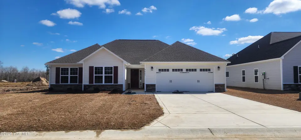 4009 Bluewater Boulevard, New Bern, NC 28562 – photo 1 of 12: 20260223_131009