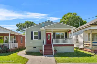 118 S 13th Street, Wilmington, NC 28401 – photo 2: 118 S 13 Front Exterior (4)