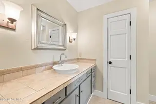 515 Crestline Boulevard, Greenville, NC 27834 – photo 22: Master Bathroom