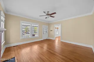 1614 Spencer Avenue, New Bern, NC 28560 – photo 11: 9-web-or-mls-0C0A7016