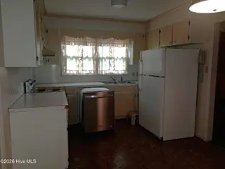 808 Arrow Drive, Kinston, NC 28501 – photo 2: 808 Arrow Drive kitchen 20260922