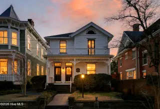 419 S Front Street, Wilmington, NC 28401 — 4-bedroom home in Historic District, Wilmington, NC, photo 1 of 67: 419SFrontStreet-2_Dusk