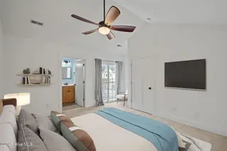 7301 Cassimir Place, Wilmington, NC 28412 – photo 15: 66-web-or-mls-DSC07275 (2)