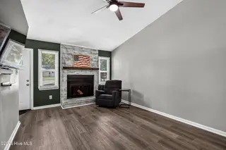 222 Cedar Creek Drive, Jacksonville, NC 28540 – photo 5