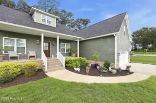 155 Tupelo Trail, New Bern, NC 28562 – photo 20: 38-web-or-mls-0C0A7833