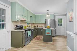 1732 Acorn Ridge Road, Rocky Mount, NC 27804 – photo 10: Kitchen with Island