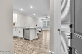 395 S Crow Creek Drive NW Unit 1601, Calabash, NC 28467 — 2-bedroom condo in Crow Creek, Calabash, NC, photo 5 of 46