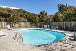 5423 Emerald Drive, Emerald Isle, NC 28594 – photo 8: 9-web-or-mls-1S3A2495