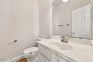 1308 Steeplechase Drive, Grimesland, NC 27837 – photo 22: 21-web-or-mls-IMG_3707_edit