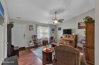 244 S Creek Drive, Jacksonville, NC 28540 – photo 7: DSC_4721
