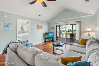 105 E Main Street, Sunset Beach, NC 28468 – photo 16: 9-web-or-mls-_DSC3766