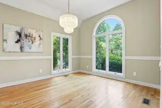 27 Mcmichael Drive, Pinehurst, NC 28374 – photo 15: 20-web-or-mls-DSC08451_edit