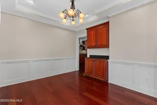 8222 Lakeview Drive, Wilmington, NC 28412 – photo 6: 16_dining room