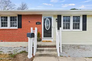 1033 Decatur Road, Jacksonville, NC 28540 – photo 4: 425A7815