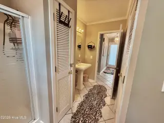 2807 Arendell Street, Morehead City, NC 28557 – photo 15: Bath