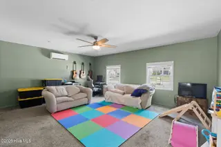 423 Jasmine Lane, Jacksonville, NC 28546 – photo 11: 03CD0D64-27BF-4918-A222-3DC88214486F