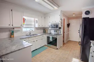 3404 Brownstone Court, Greenville, NC 27858 – photo 20: 3404-Brownstone-4293
