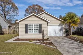 3712 Elizabeth Avenue, New Bern, NC 28562 – photo 1: 1-web-or-mls-0C0A5884