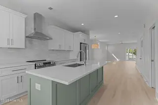 207 Spartanburg Avenue 2, Carolina Beach, NC 28428 – photo 12: 11-web-or-mls-BTS08856