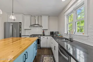 102 Shady Path, Cedar Point, NC 28584 – photo 11: Kitchen
