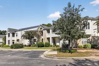 3907 Botsford Court Unit 204, Wilmington, NC 28412 — 2-bedroom condo in Rivers Edge, Wilmington, NC, photo 3 of 37: 3907BotsfordCourtUnit204-2