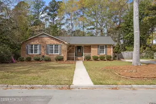 3400 Sherwood Drive, Greenville, NC 27858 – photo 4: 2-web-or-mls-BLS_0001